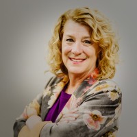 Lisa Mckown - Hutchcraft
