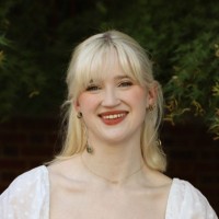 Laura Snyder