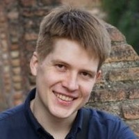 Роман Глушков