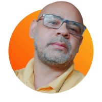 Gustavo Macedo Veras