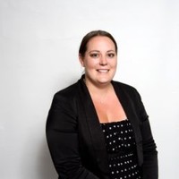 Laura Carter