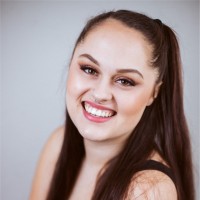 Alexis Stahl