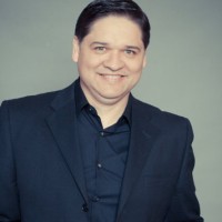 Victor Vallejo