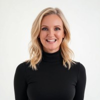 Julie Richt, CIC, AFIS