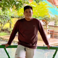 Lance Yves Adriano