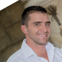 Viriato (vic) Fernandes