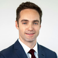 Stephan Connelly, Cfa