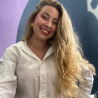Thays Queiroz👩‍💻