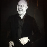 Bobby Robertson