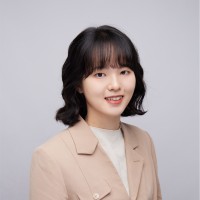 Julia Tsai