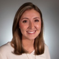 Alejandra Alsum, Mba