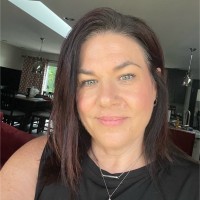 Leanne Bond