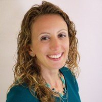 Julie Puzzo