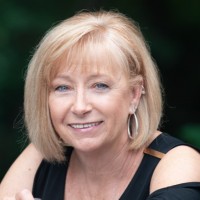 Gail Muenster