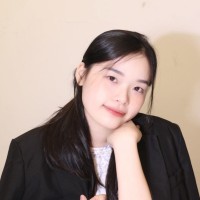 Hà Thuý (Lee Ha)