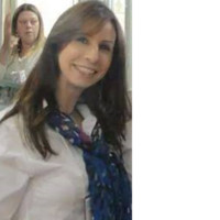 Camila Quatroni Ferreira