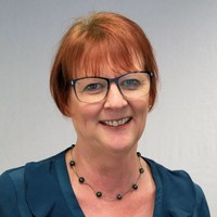 Robyn Stapleton