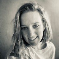 Maartje Veth