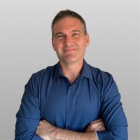 Peter Caprariello