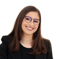Júlia Custódio