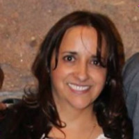 Suzanne Mora Uribe