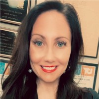 Suzy Knight