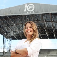 Paula Copony Valadares
