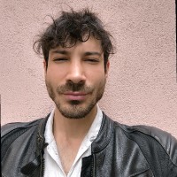Oguz Turk