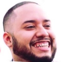 Chris “The Cuchillo Guy” de Leon