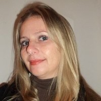 Estela Baldin