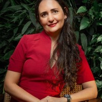 Elisângela Lima Borges