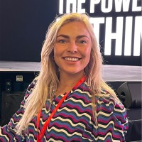 Saskia Deknatel