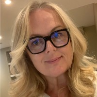 Bev Louis