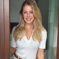 Lucienne G