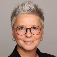 Angela Esser