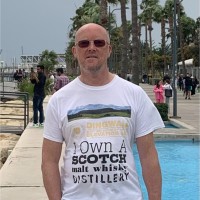 Kenny Lowe