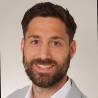 Dr. Pascal Peter