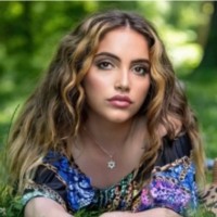 Julia Rose