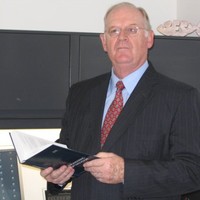 Dr. Kenneth M. Ragsdell