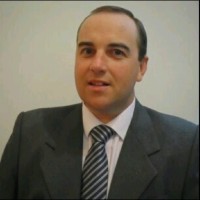 Andrés E. Puyol