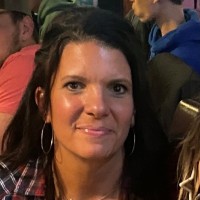 Christine Freshour