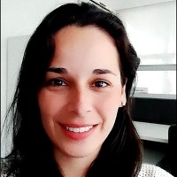 Lívia Medeiros