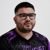 Joey Hernandez