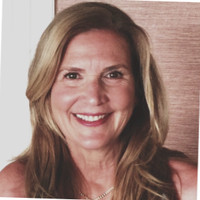 Rhonda Russell