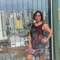 Vania Flores