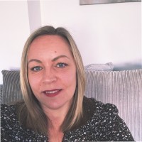Louise Dowle