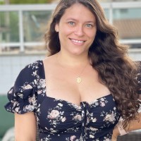 Kyvia Magalhães