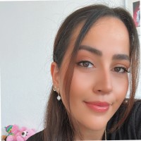Tugce Sinik