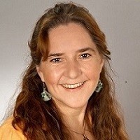Iris Haralanoff