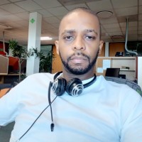 Phenyo Taaibos